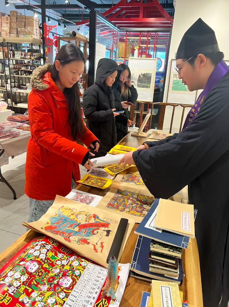 新春年画结缘活动