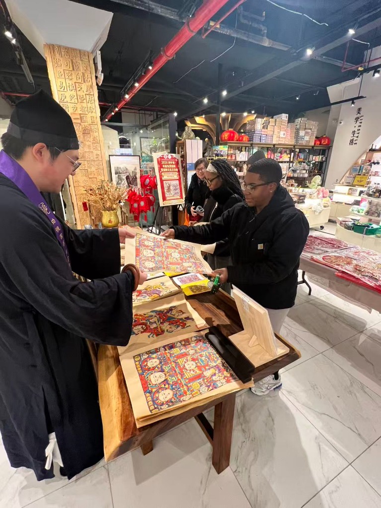 新春年画结缘活动